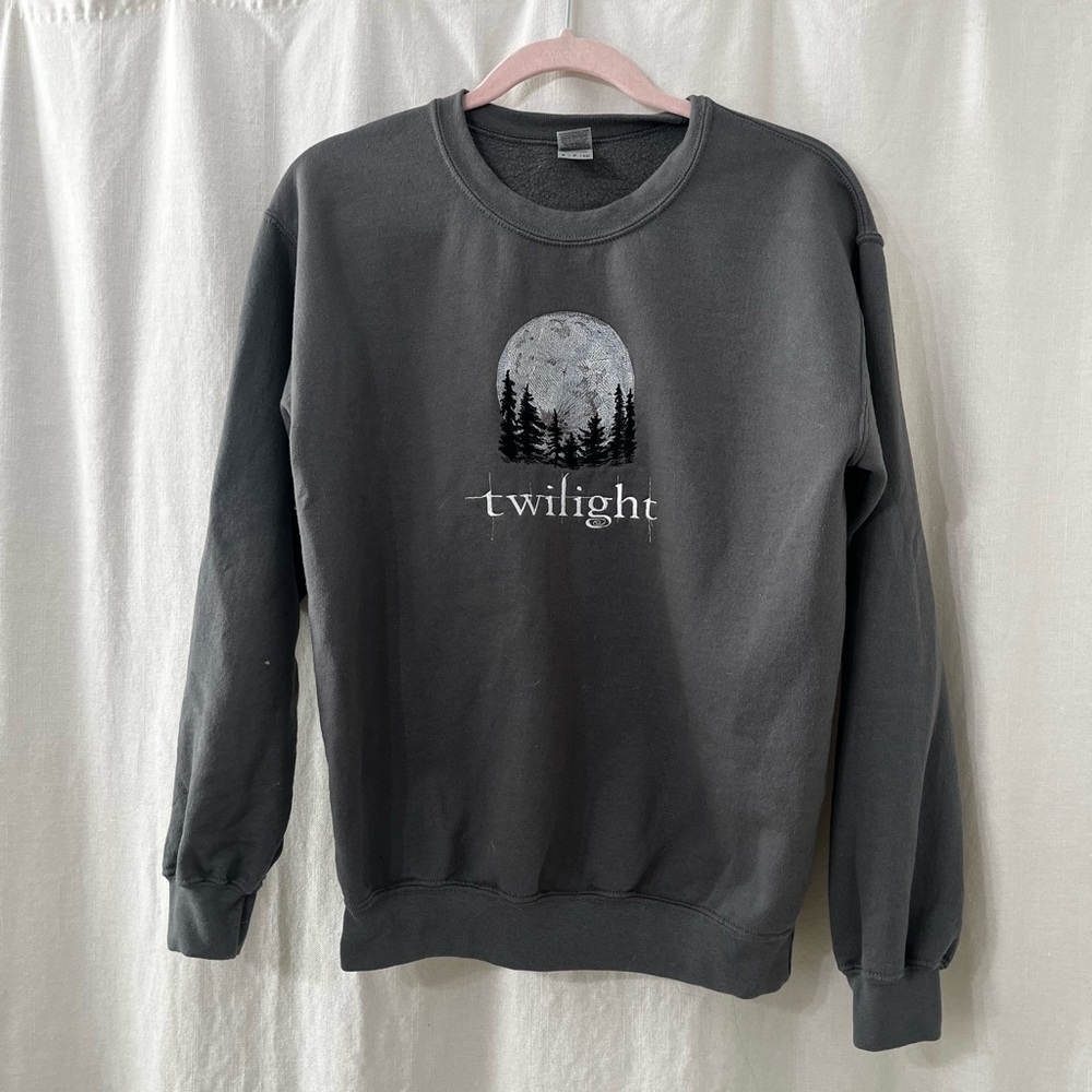 Twilight Graphic Women’s Sweatshirt